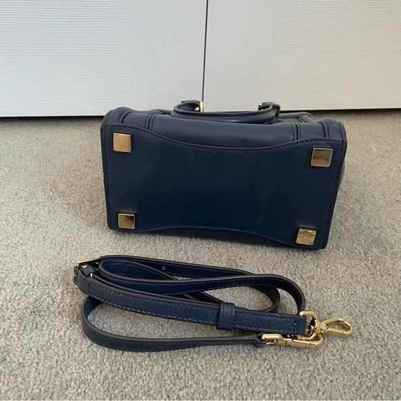 Michael Kors Small Navy Colette Purse - Excellent Condition - Picture 7 of 9